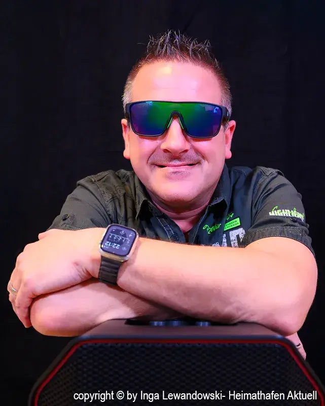 Ultimate photo session with THE DJ CYPER