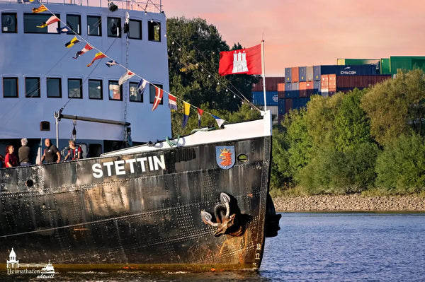 Hamburg Hafen Bilder - Dampf-Eisbrecher STETTIN im Köhlbrand