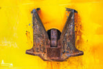 Hamburg Hafen Fotos Bilder Details - Rostiger Anker an gelber Bordwand