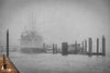 Cap San Diego im Nebel an den Landungsbrücken in Hamburg